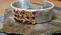 ../images/bracelets/RSCN1468.webp